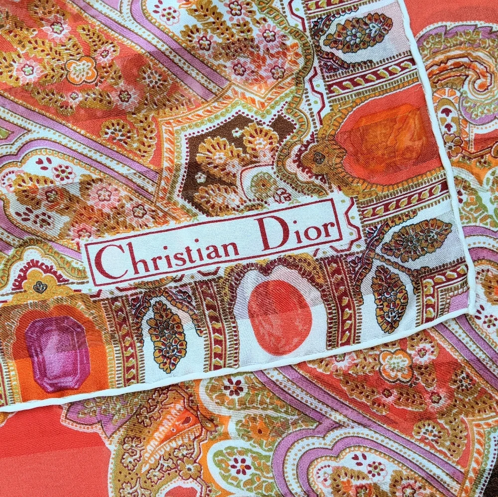 LIVE SHOW ITEM 💥 Christian Dior silk scarf
